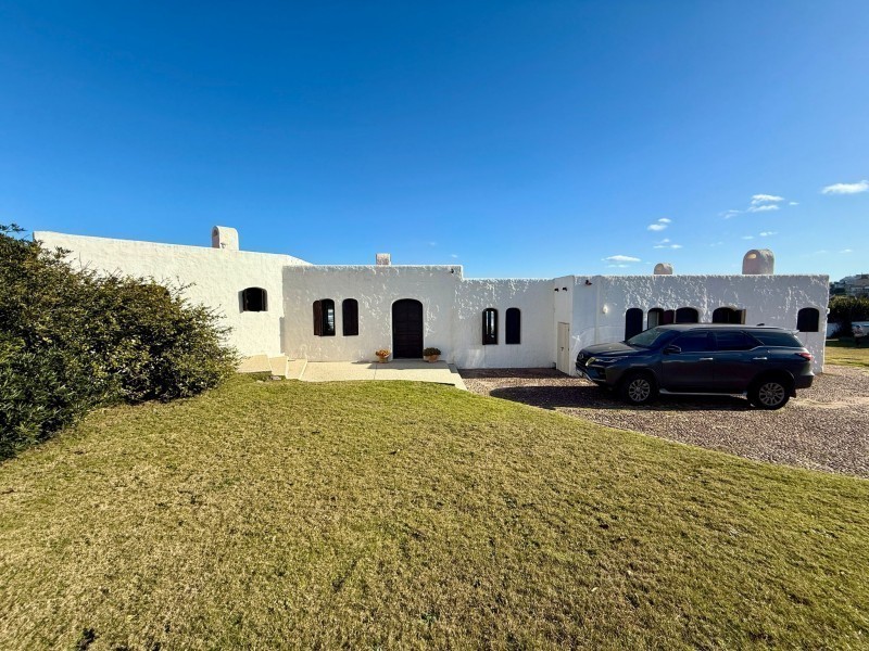 Casa en alquiler sobre la playa en La Posta del Cangrejo